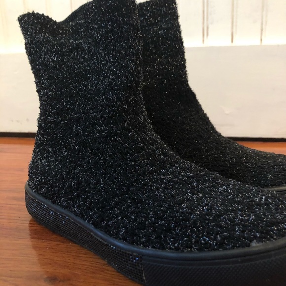 bernie mev. GLITTER SLIP ON SOCK SNEAKERS/ HI-TOP ✨ - Picture 3 of 8
